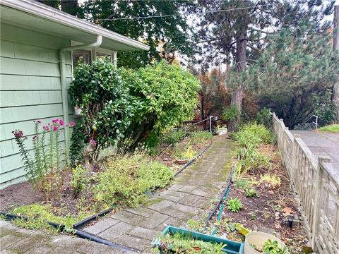 2004 23rd Ave E, Seattle, WA 98112 photo 20