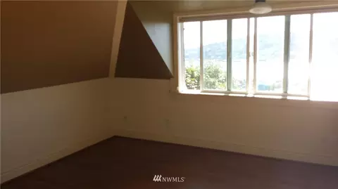 1803 Broadway E, Seattle, WA 98102 photo 15