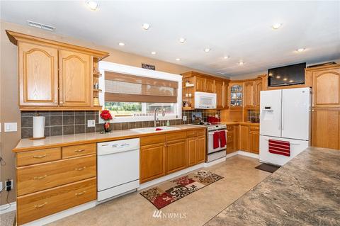 953 Winlock Vader Rd, Winlock, WA 98596 photo 9