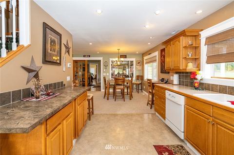 953 Winlock Vader Rd, Winlock, WA 98596 photo 8