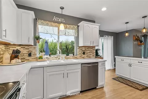 1402 Williams Ave NW, Orting, WA 98360 photo 15