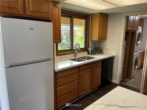 304 Leber Ct NW, Orting, WA 98360 photo 5