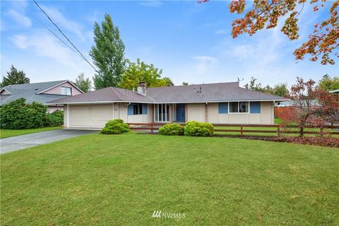1947 Clovercrest St, Enumclaw, WA 98022 photo 1