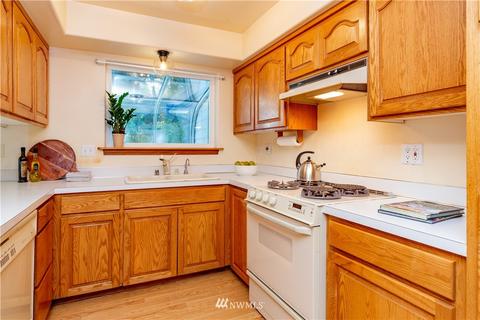 561 Grandview Dr, Sequim, WA 98382 photo 18