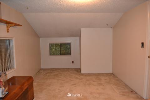 19628 Filbert Dr, Bothell, WA 98012 photo 17