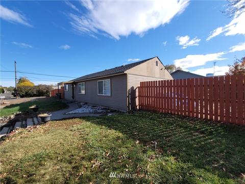 101 E 5th Ave, Warden, WA 98857 photo 2