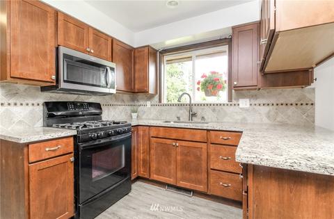 1828 Gossard St, Enumclaw, WA 98022 photo 10