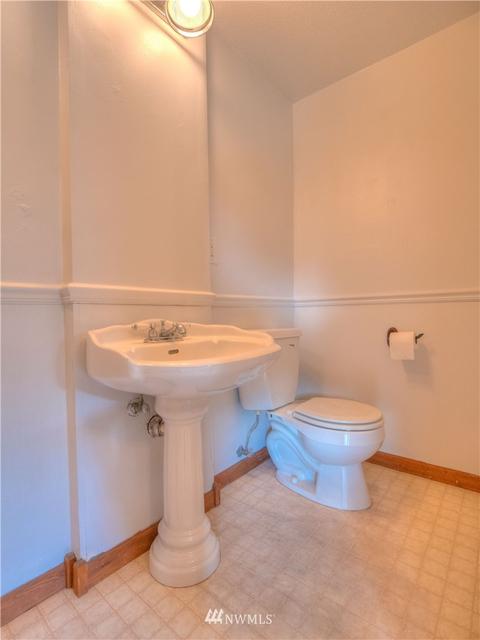 1830 Clovercrest St, Enumclaw, WA 98022 photo 13