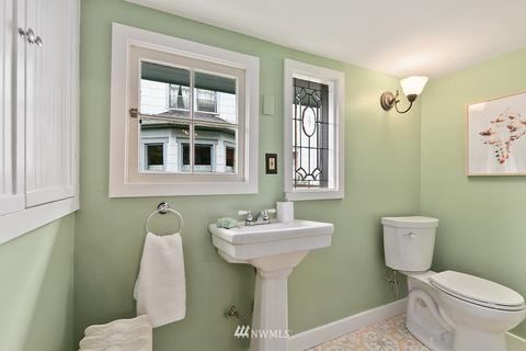 907 18th Ave E, Seattle, WA 98112 photo 22
