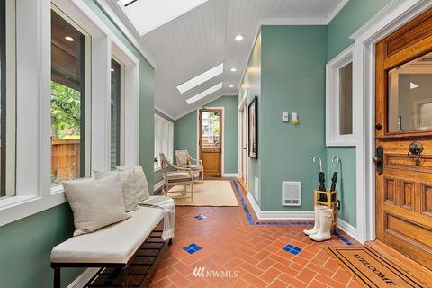 907 18th Ave E, Seattle, WA 98112 photo 5