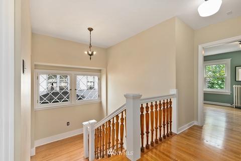 907 18th Ave E, Seattle, WA 98112 photo 16