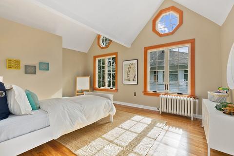907 18th Ave E, Seattle, WA 98112 photo 20
