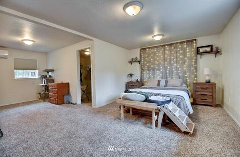 702 Tipsoo Loop S, Rainier, WA 98576 photo 5
