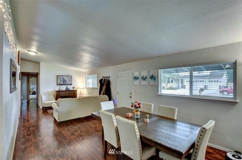 702 Tipsoo Loop S, Rainier, WA 98576 photo 16