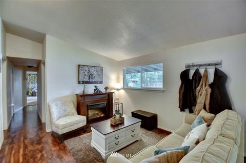 702 Tipsoo Loop S, Rainier, WA 98576 photo 13