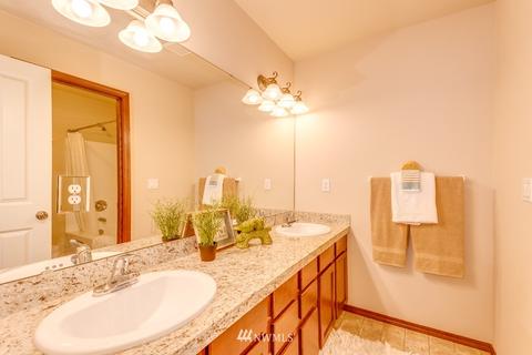 1048 215th Pl SE, Bothell, WA 98021 photo 22