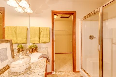 1048 215th Pl SE, Bothell, WA 98021 photo 18