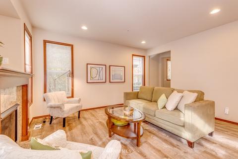 1048 215th Pl SE, Bothell, WA 98021 photo 7