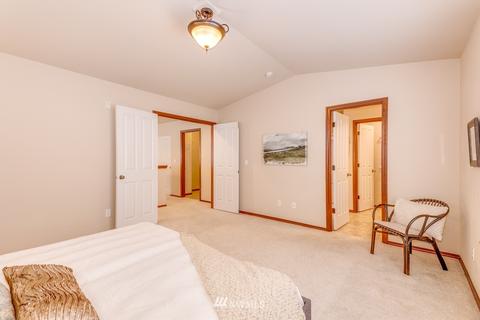 1048 215th Pl SE, Bothell, WA 98021 photo 16