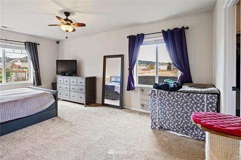 1325 Daffodil Ave NE, Orting, WA 98360 photo 8