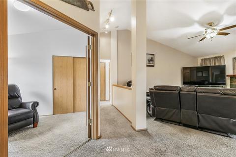 405 Kensington Ave NW, Orting, WA 98360 photo 19
