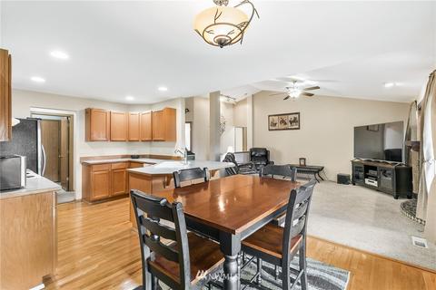 405 Kensington Ave NW, Orting, WA 98360 photo 17
