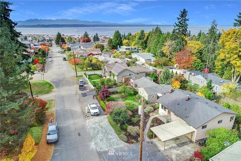 1015 Maple St, Edmonds, WA 98020 photo 2