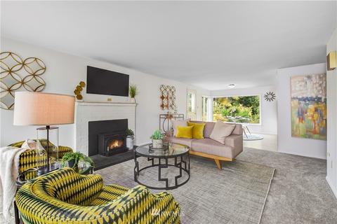 1015 Maple St, Edmonds, WA 98020 photo 3