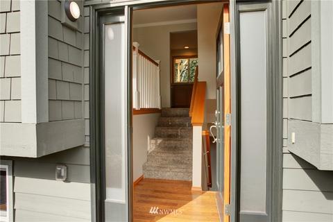 421 220th St SW, Bothell, WA 98021 photo 2