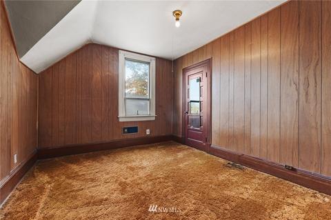 1808 E Cherry St, Seattle, WA 98122 photo 17