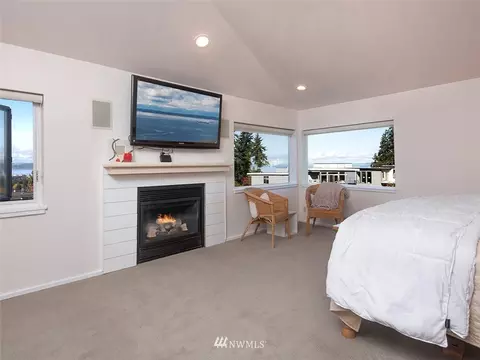 922 Pine St, Edmonds, WA 98020 photo 23