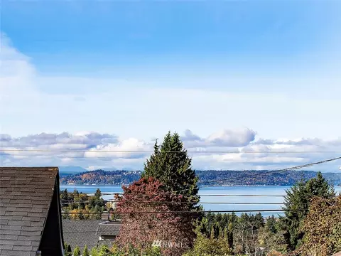 922 Pine St, Edmonds, WA 98020 photo 31