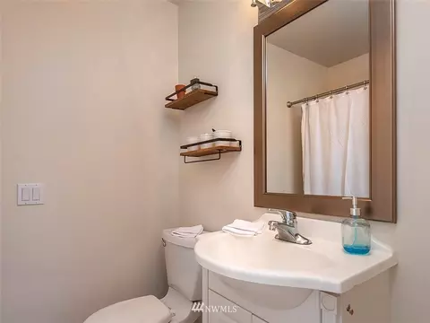 922 Pine St, Edmonds, WA 98020 photo 29