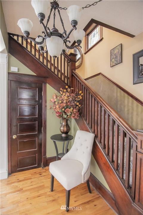 1717 Oakes Ave, Everett, WA 98201 photo 4