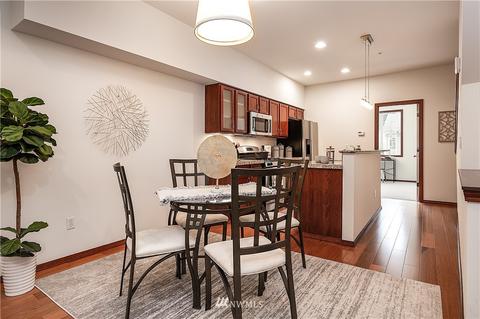 1043 215th Pl SE, Bothell, WA 98021 photo 8