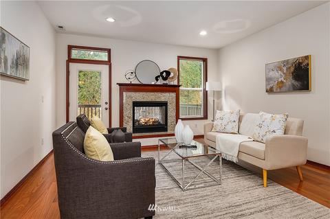 1043 215th Pl SE, Bothell, WA 98021 photo 3