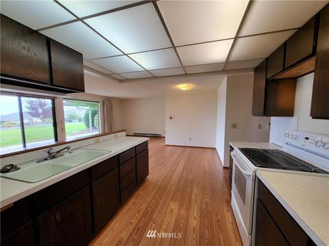 1301 S 3rd Ave #18D, Sequim, WA 98382 photo 24