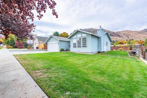 1340 S Seneca St, Wenatchee, WA 98801 photo 2
