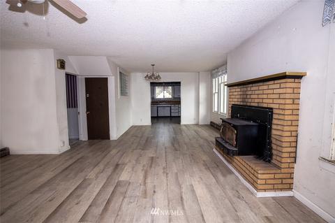 7 Cherry Ave E, Omak, WA 98841 photo 6