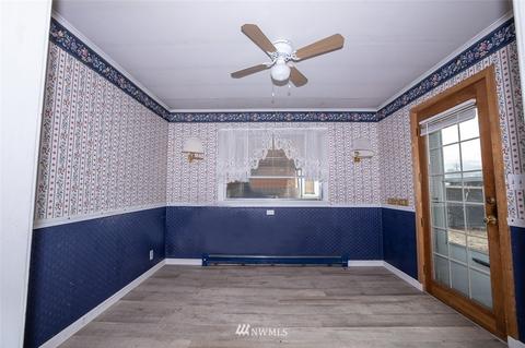 7 Cherry Ave E, Omak, WA 98841 photo 5
