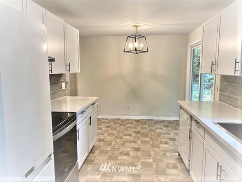 22321 17th Pl W, Bothell, WA 98021 photo 9