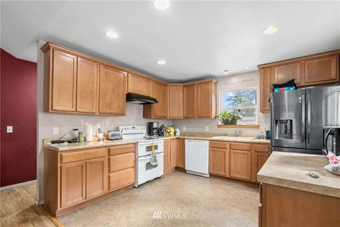 401 Maple St, Hamilton, WA 98255 photo 9
