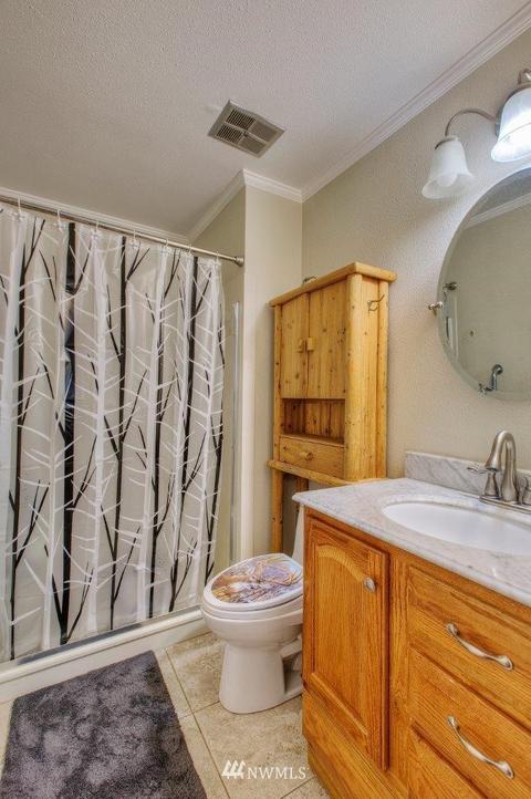 6026 Knoble Rd E, Spanaway, WA 98387 photo 16