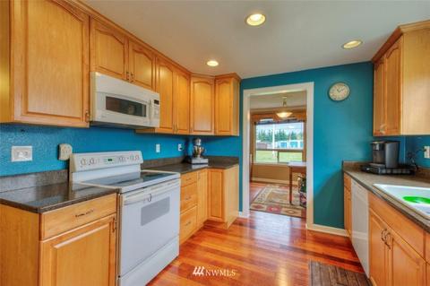 6026 Knoble Rd E, Spanaway, WA 98387 photo 9