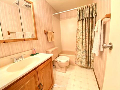 20702 31st Dr SE, Bothell, WA 98012 photo 4