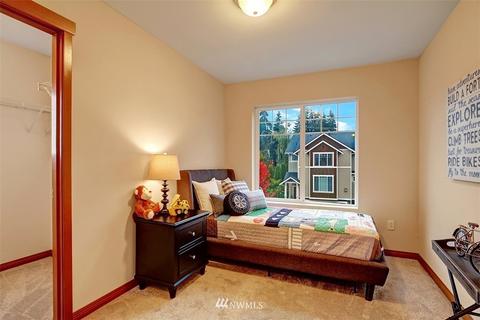 533 Pilchuck Path, Everett, WA 98201 photo 17