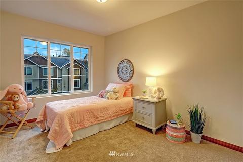 533 Pilchuck Path, Everett, WA 98201 photo 16