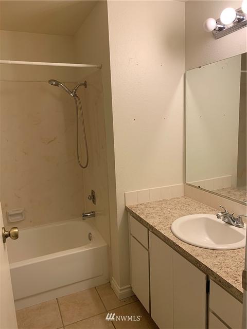21529 4th Ave W #C-31, Bothell, WA 98021 photo 8