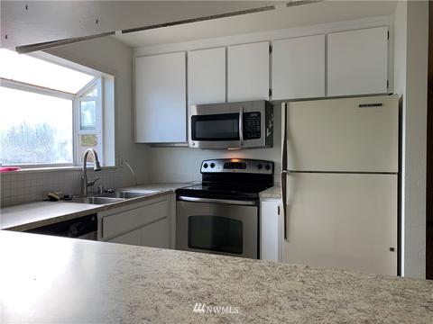 21529 4th Ave W #C-31, Bothell, WA 98021 photo 4