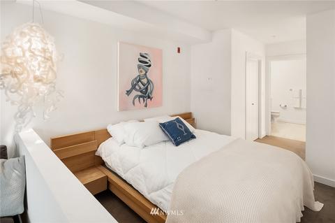1420 E Pine St #E504, Seattle, WA 98122 photo 10